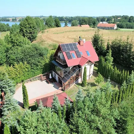 Nad Jeziorem 펜션 *