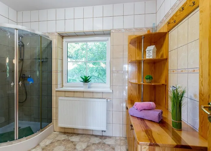 Nad Jeziorem בית נופש *