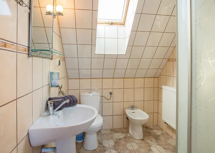 Nad Jeziorem Szczybaly Orlowskie